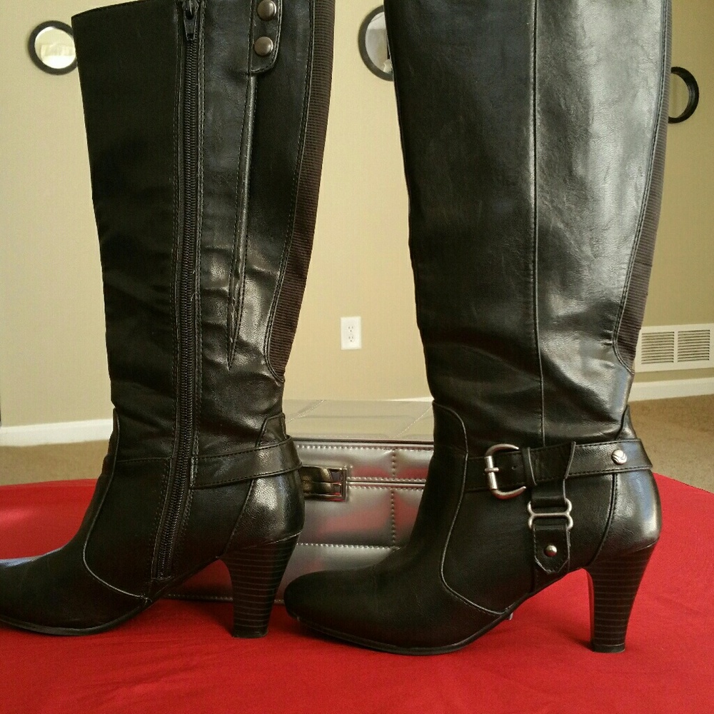 Life Stride knee high boots